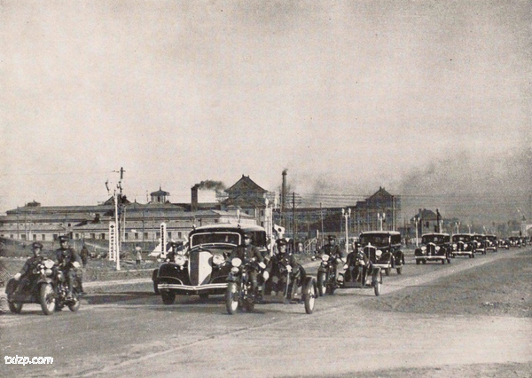 1934年《满洲国帝政记念写真帖》影集下载插图4