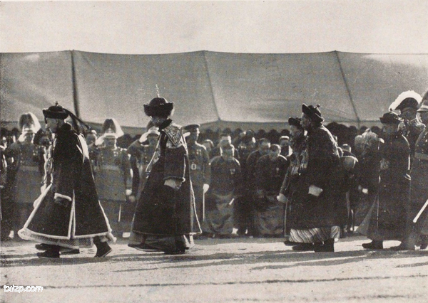 1934年《满洲国帝政记念写真帖》影集下载插图6