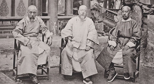 《中国与中国人影像》1867-1872年 约翰·汤姆逊影集下载插图5