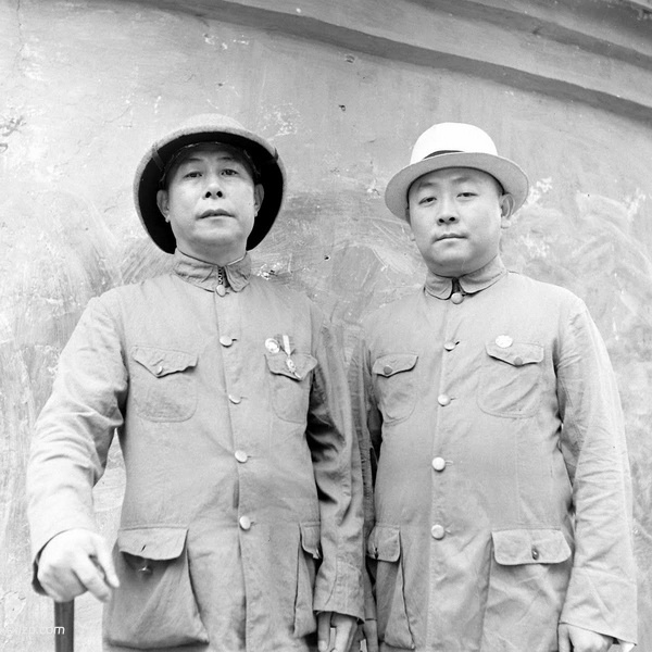 《迈登斯二战中国摄影集》1941-1949年 影集下载插图3