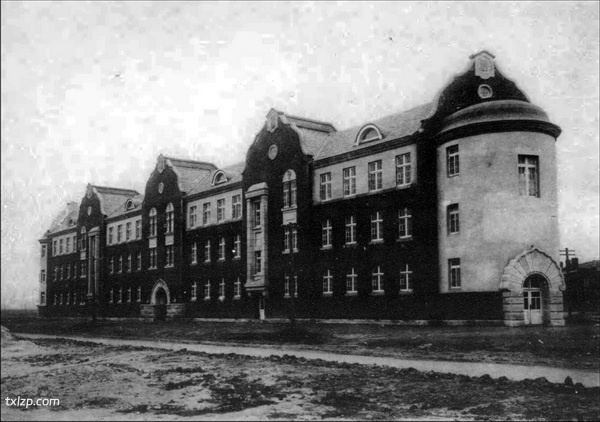 抗战期间日本发行的鞍山明信片：鞍山制铁厂插图4