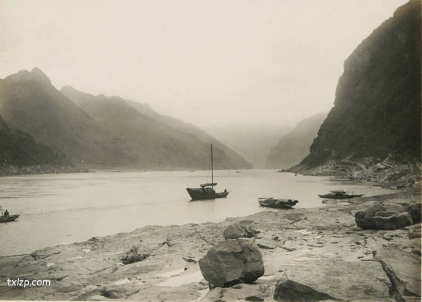 1928年三峡老照片 百年前美丽奇绝长江三峡风光插图4