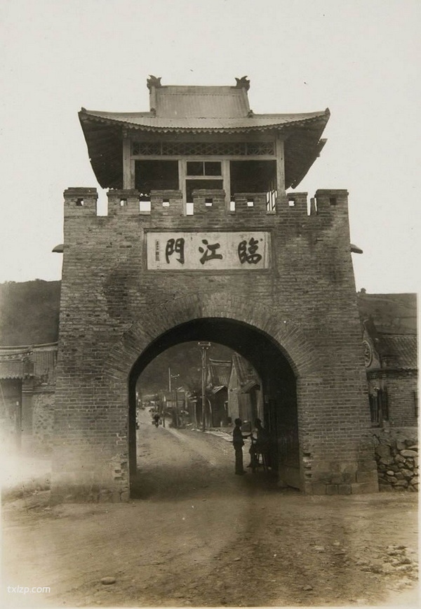 1939年吉林临江县老照片 民国临江县城市内外风貌插图2