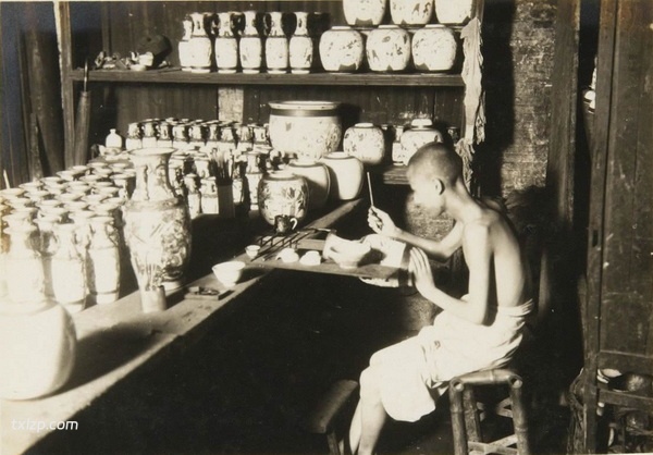 1940年江西景德镇老照片 80年前制瓷全过程记录插图6 1940年江西景德镇老照片 80年前制瓷全过程记录插图6