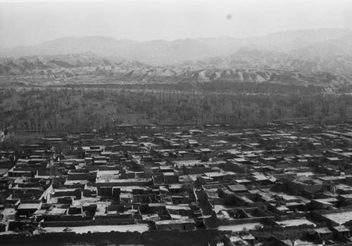 1940年甘肃临潭老照片 洮河边上临潭城乡风貌缩略图
