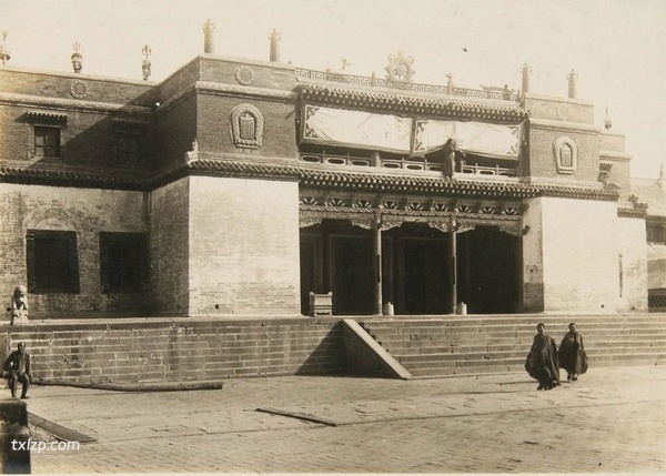 1929年辽宁阜新 90多年前的瑞应寺等老照片插图1