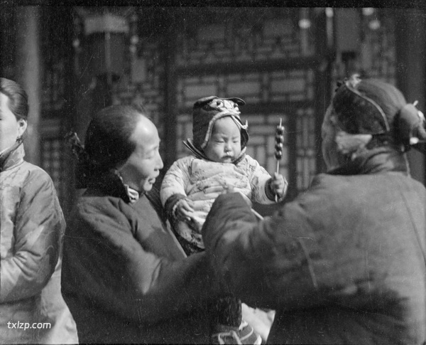 1919年保定老照片 保定城墙|百姓过年祈福烧香插图7