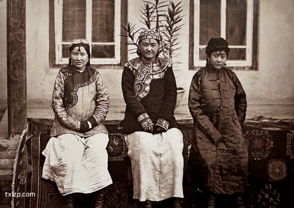 1914年德国考察队吐鲁番行拍摄的老照片(下)插图 1914年德国考察队吐鲁番行拍摄的老照片(下)插图