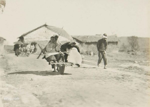 1926年武汉老照片 武昌黄鹤楼八宝寺及百姓生活插图5